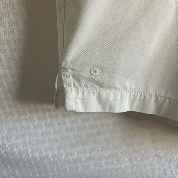 IZOD Flat Front Elasticized Waist Drawstring Red Label Shorts White Medium 32” - Picture 7 of 11